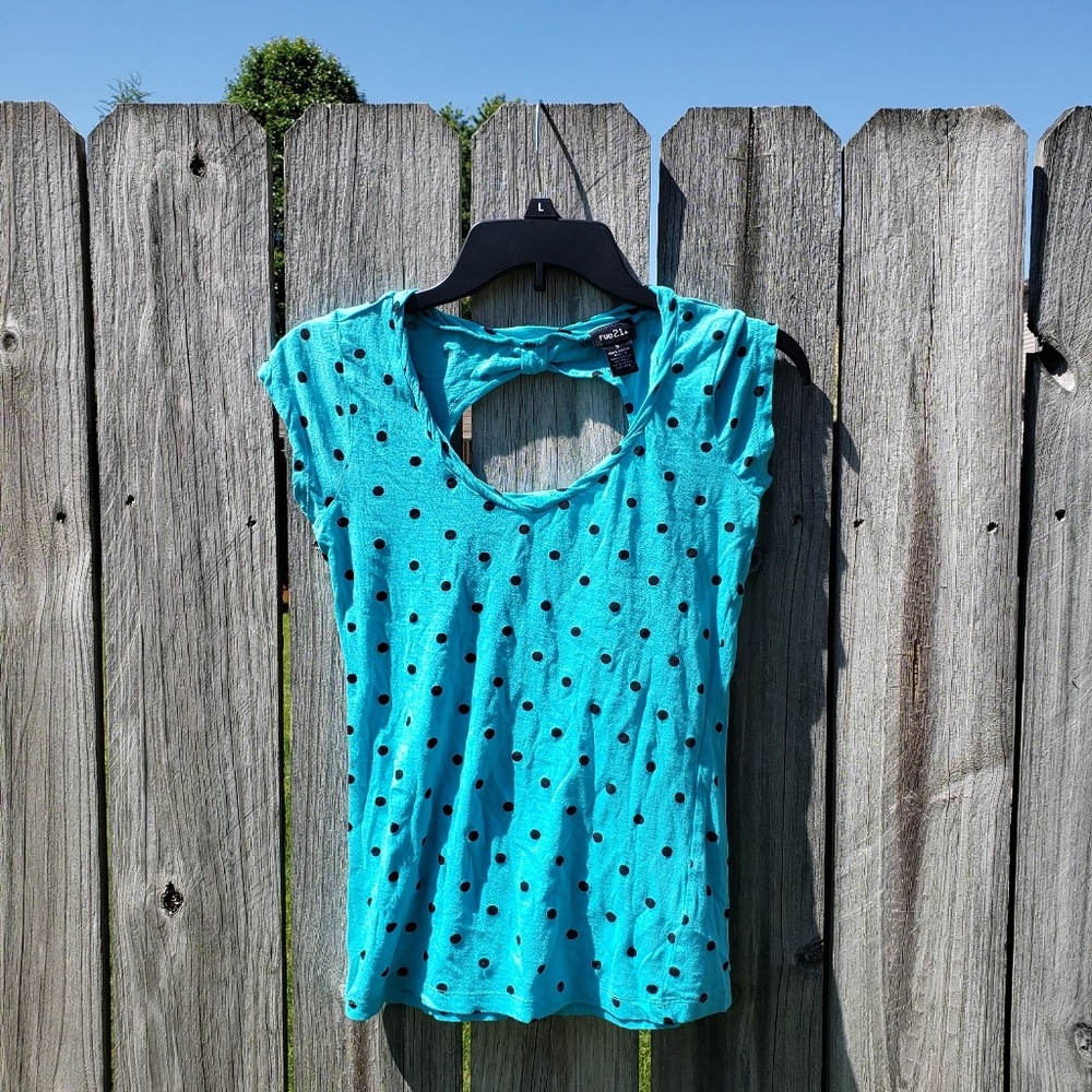 Short Sleeved Top